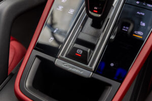 カイエンクーペ GTS Tip-S 4WD