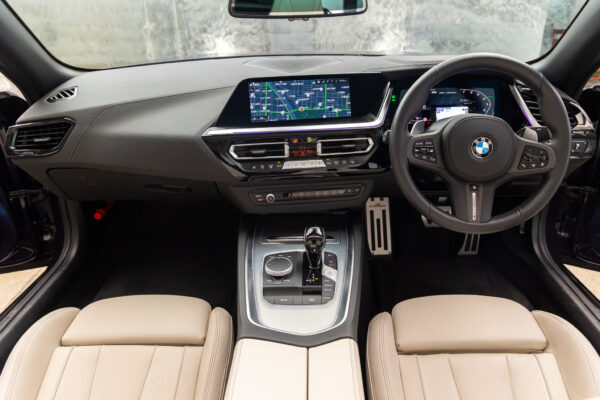 Z4 M40i