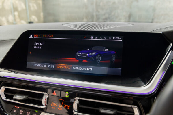 Z4 M40i
