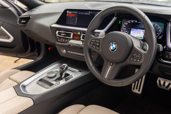 Z4 M40i