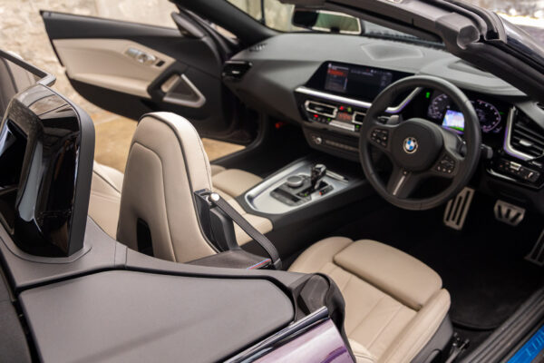 Z4 M40i