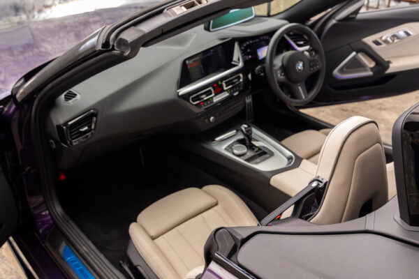 Z4 M40i