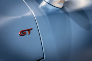 R8スパイダー GT 4WD 左H
