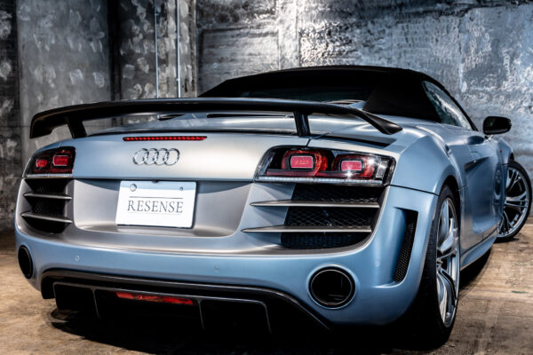 R8スパイダー GT 4WD 左H