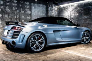 R8スパイダー GT 4WD 左H