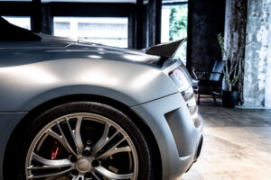 R8スパイダー GT 4WD 左H