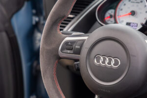 R8スパイダー GT 4WD 左H