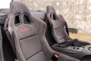 R8スパイダー GT 4WD 左H