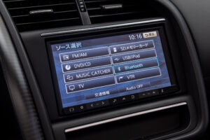 R8スパイダー GT 4WD 左H