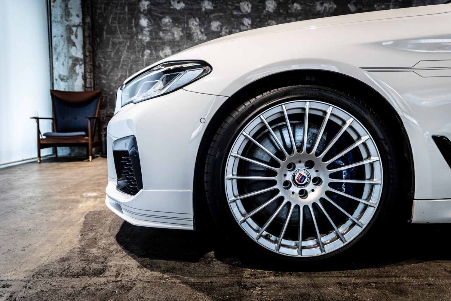 BMWアルピナ B5 リムジン アルラット4WD