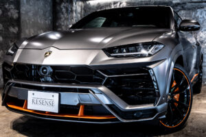 ウルス グラファイトカプセル 4WD 左H