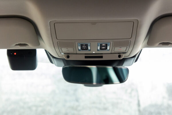 Fペイス S 2.0L D200 4WD