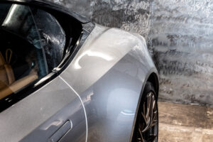 DB12 4.0