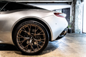 DB12 4.0
