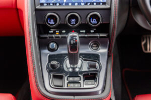 Fタイプクーペ Rダイナミック 5.0L P450