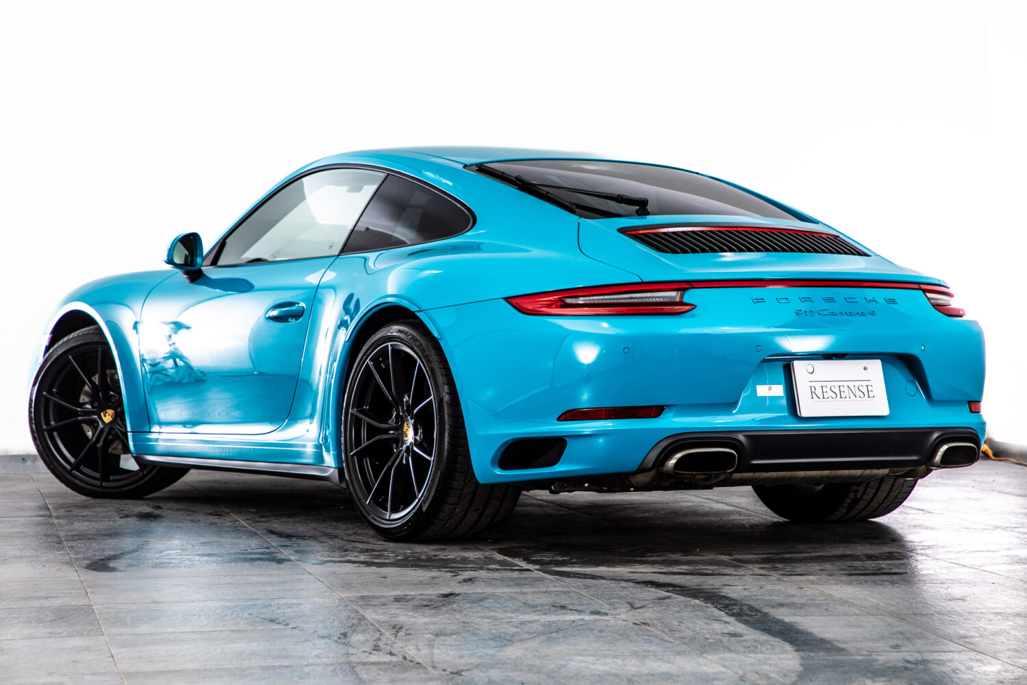 911 カレラ4