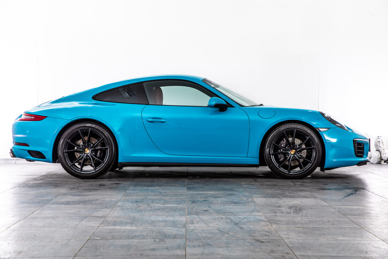 911 カレラ4