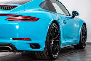 911 カレラ4