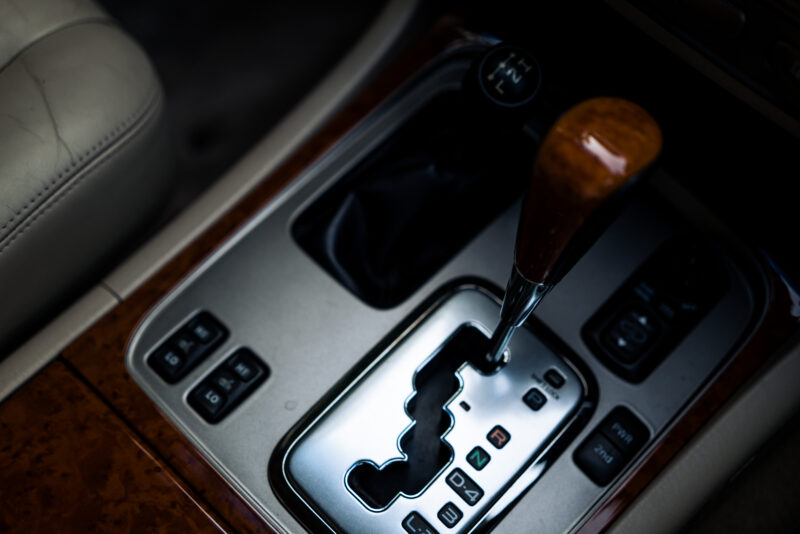 トヨタ・ランドクルーザー100（2003）現代ランクルの原点