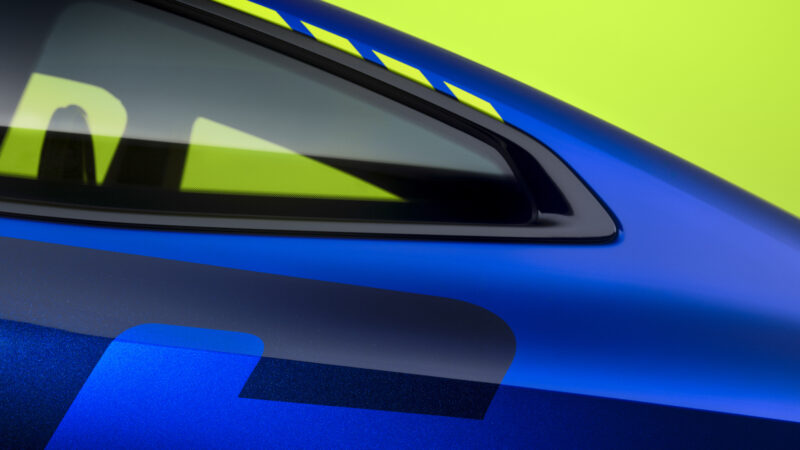日本国内2台限定　BMW M4 CS VR46　ヴァレンティノ・ロッシとのコラボ