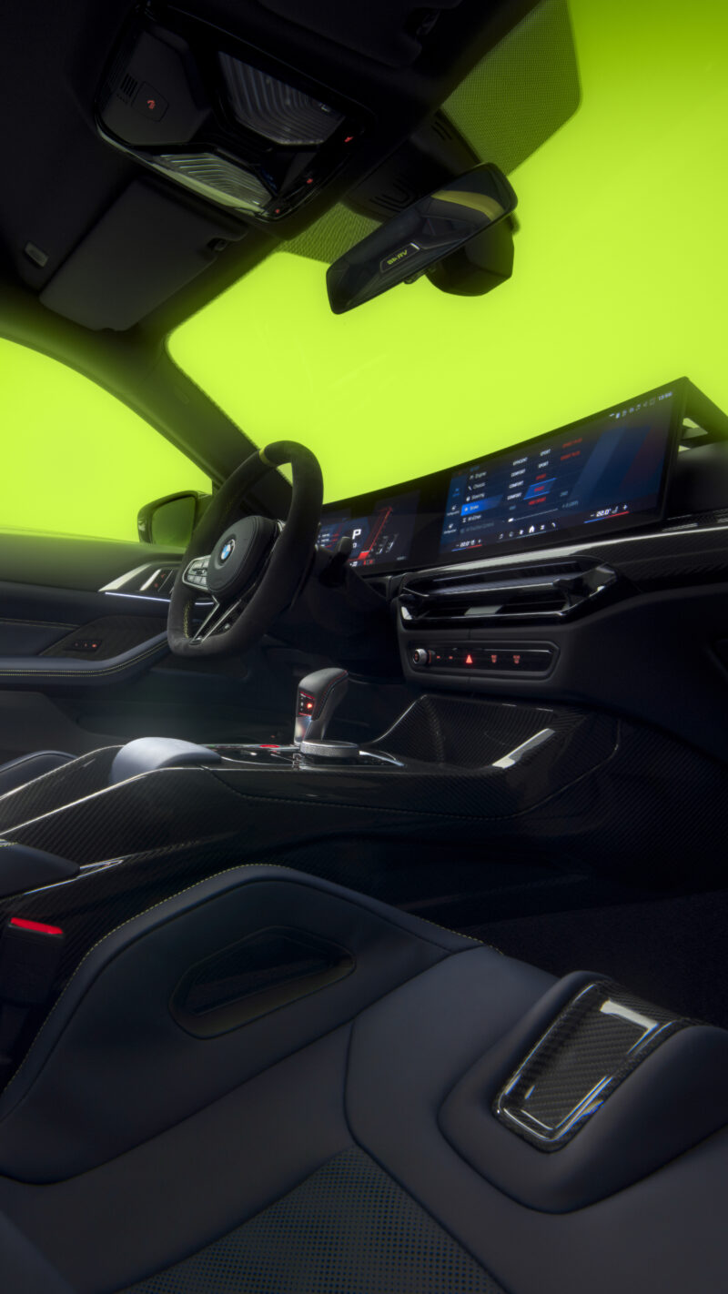 日本国内2台限定　BMW M4 CS VR46　ヴァレンティノ・ロッシとのコラボ