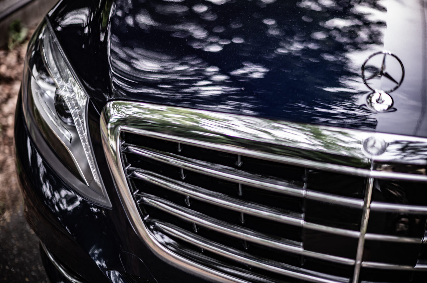 メルセデス・ベンツ・S400ハイブリッド（FR/7AT）集大成と先駆け