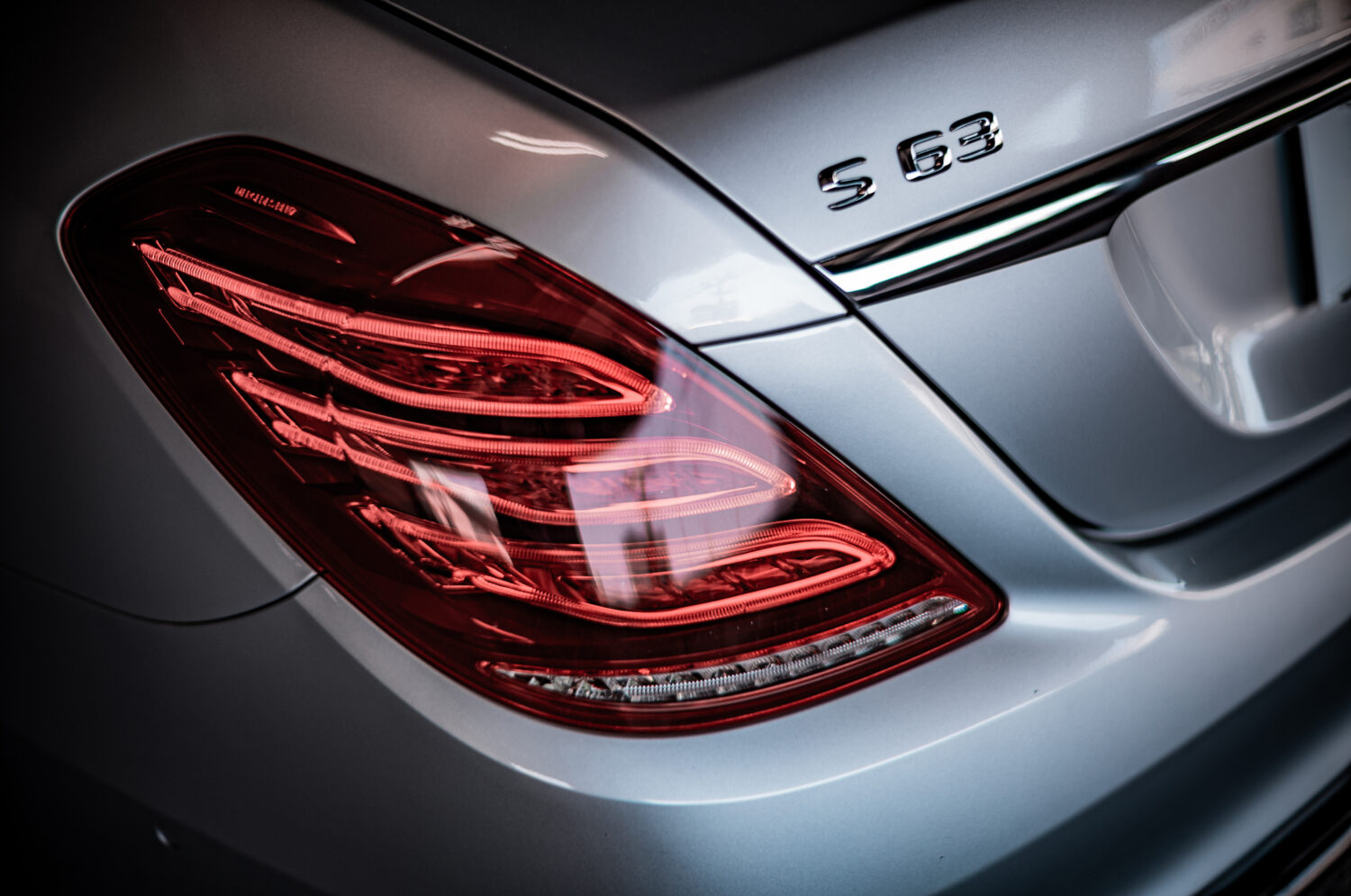 メルセデスAMG・S63（FR/7AT）男のロマン全部乗せ