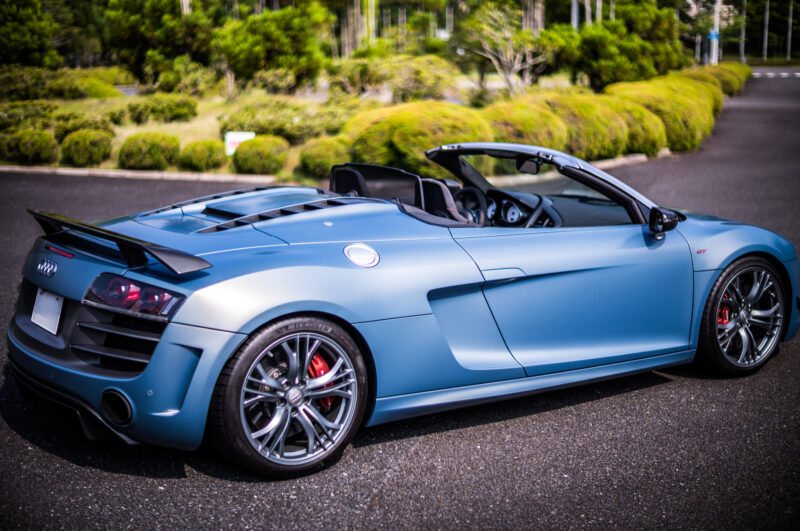 アウディR8 GTスパイダー(2012)冷静と情熱のメトロノーム