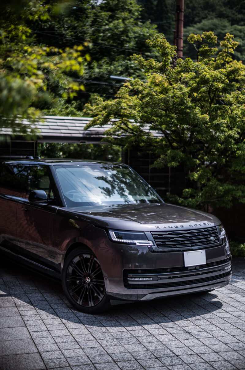 レンジローバー・オートバイオグラフィーP530 LWB（4WD/8AT）「分かりにくさ」という誉め言葉