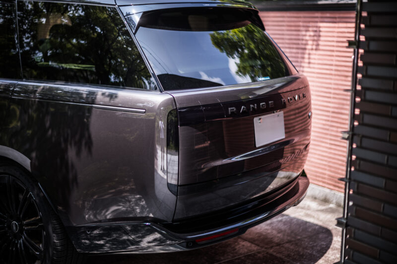 レンジローバー・オートバイオグラフィーP530 LWB（2023）「分かりにくさ」という誉め言葉