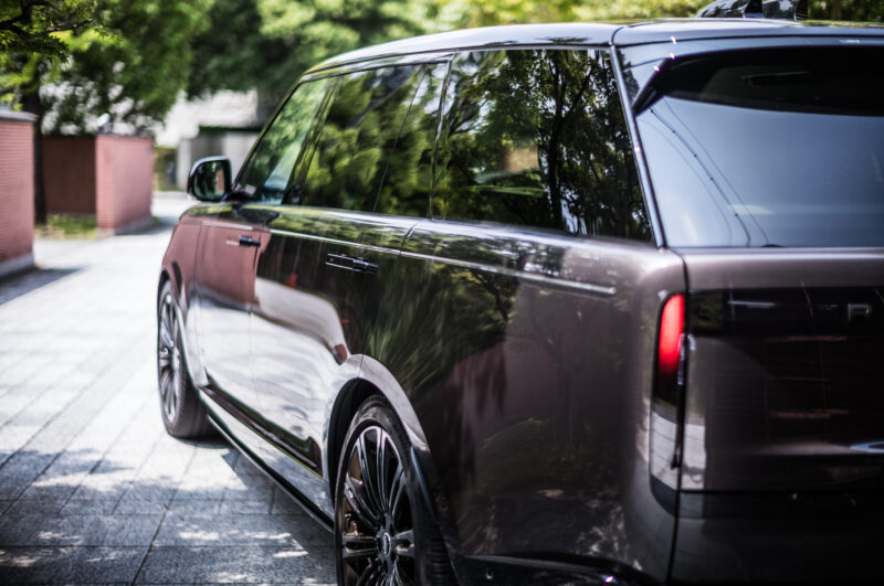 レンジローバー・オートバイオグラフィーP530 LWB（2023）「分かりにくさ」という誉め言葉