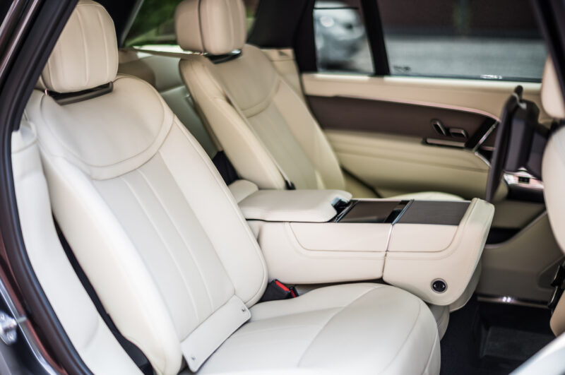 レンジローバー・オートバイオグラフィーP530 LWB（2023）「分かりにくさ」という誉め言葉