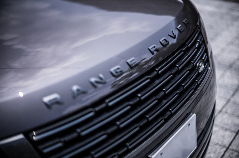 レンジローバー・オートバイオグラフィーP530 LWB（2023）「分かりにくさ」という誉め言葉