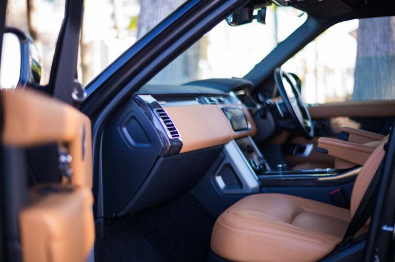 レンジローバー・フィフティー（2021）色褪せない特別感