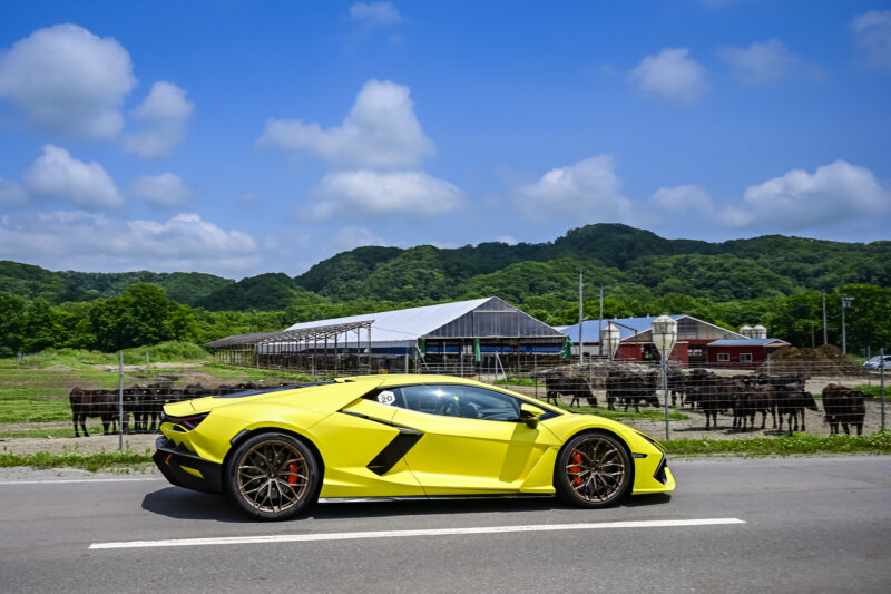 今回は北海道　ランボルギーニ　2025年の特別なドライビングツアーを開催