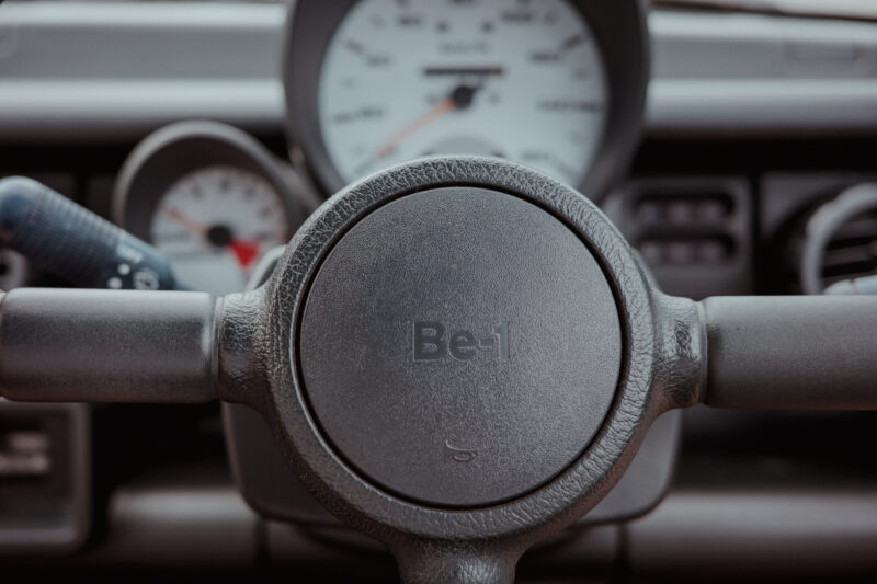 日産・Be-1（1987）いつもの道に冒険を