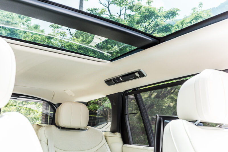 レンジローバー・オートバイオグラフィーP530 LWB（2023）「分かりにくさ」という誉め言葉