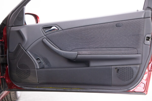 Cクラススポーツクーペ C180 コンプレッサー
