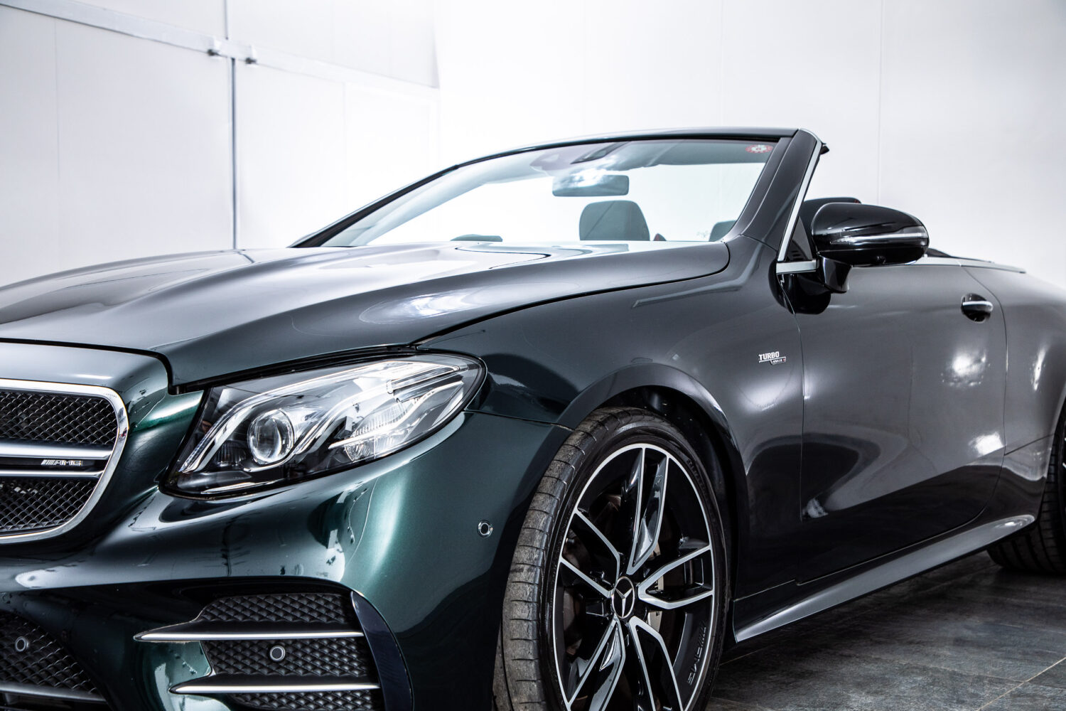 メルセデスＡＭＧ Eクラスカブリオレ