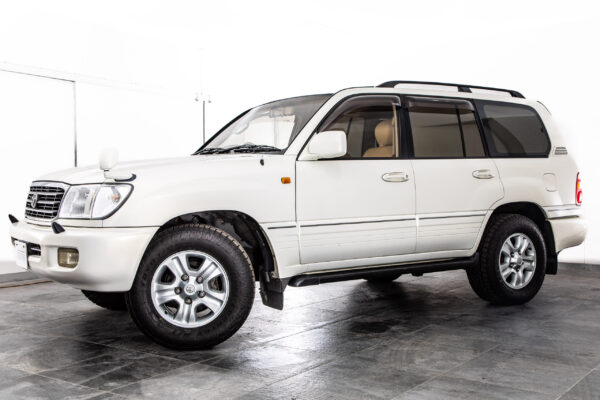 ランドクルーザー100 4.7 VXリミテッド 4WD