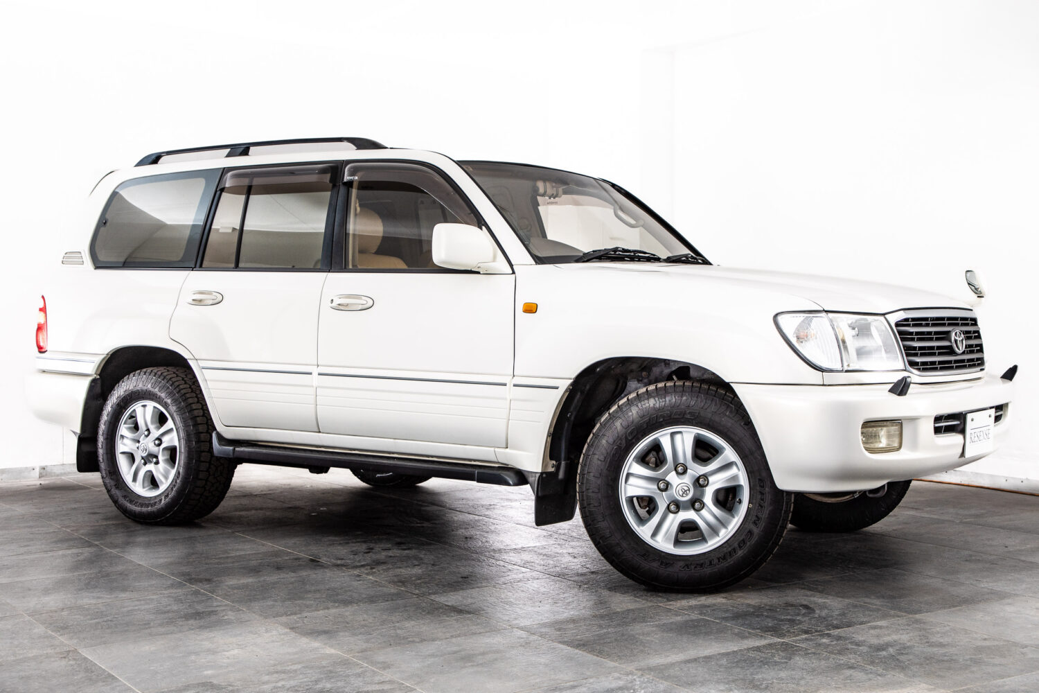 ランドクルーザー100 4.7 VXリミテッド 4WD