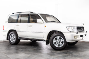 ランドクルーザー100 4.7 VXリミテッド 4WD