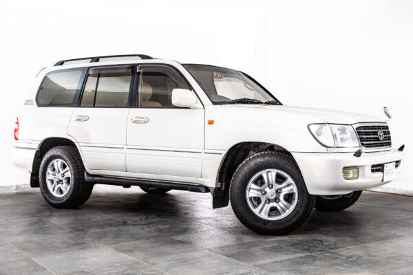 ランドクルーザー100 4.7 VXリミテッド 4WD