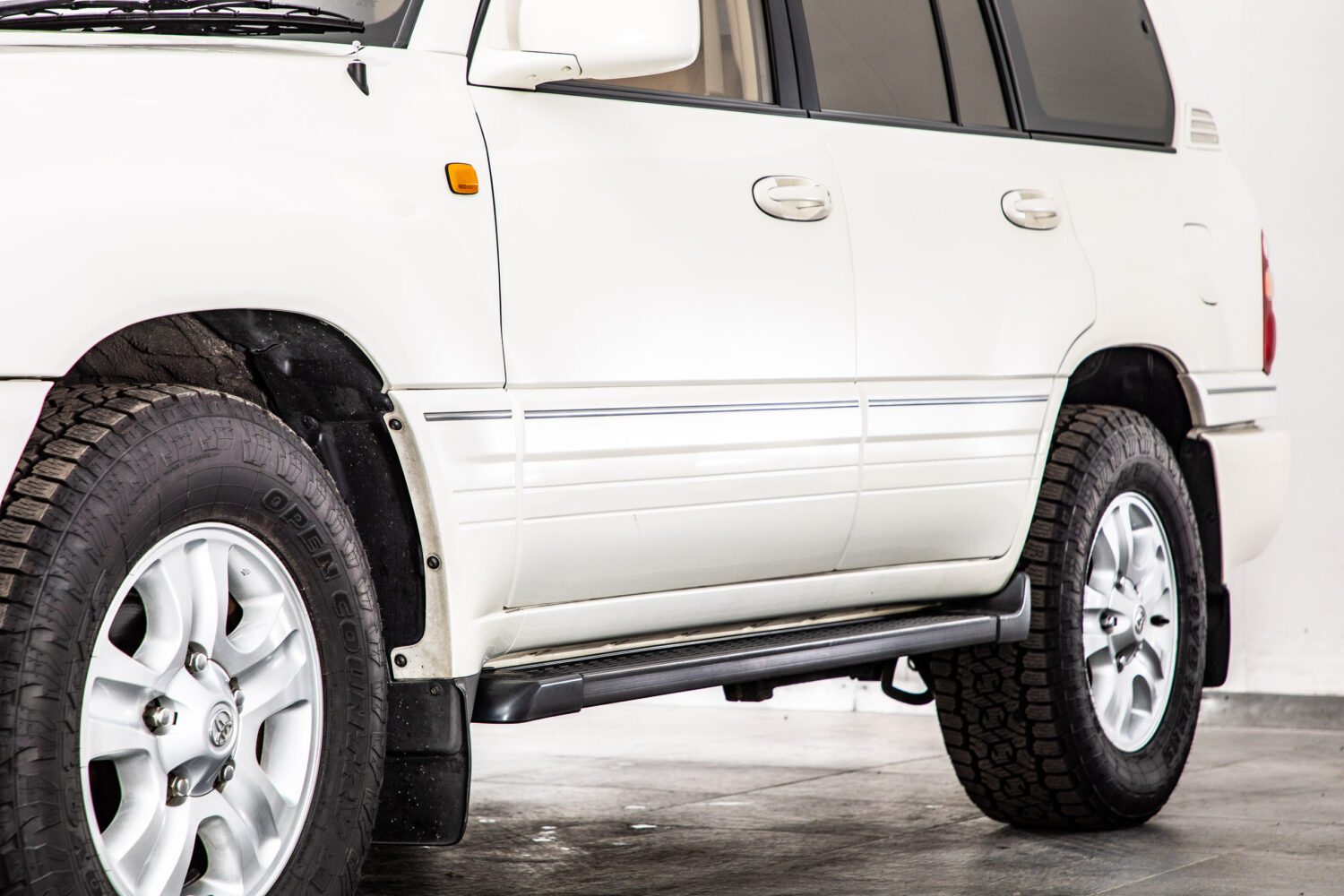 ランドクルーザー100 4.7 VXリミテッド 4WD