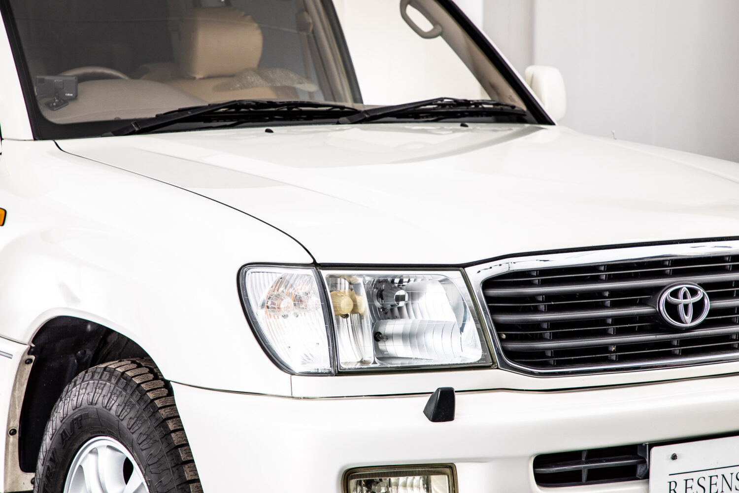 ランドクルーザー100 4.7 VXリミテッド 4WD