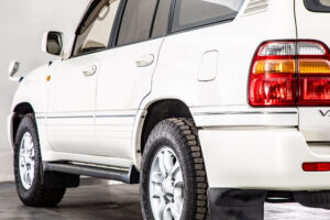 ランドクルーザー100 4.7 VXリミテッド 4WD