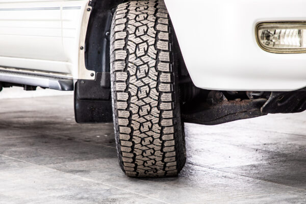 ランドクルーザー100 4.7 VXリミテッド 4WD
