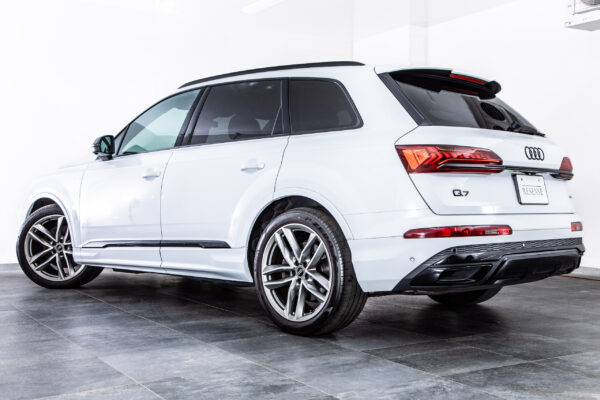 Q7 55TFSI クワトロSライン 4WD