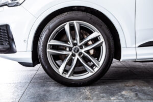 Q7 55TFSI クワトロSライン 4WD
