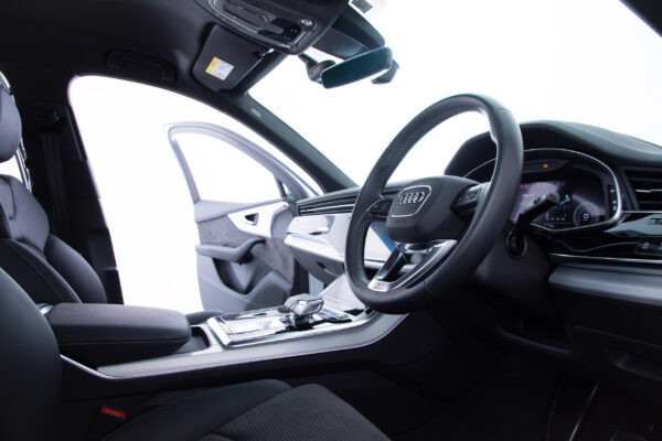 Q7 55TFSI クワトロSライン 4WD